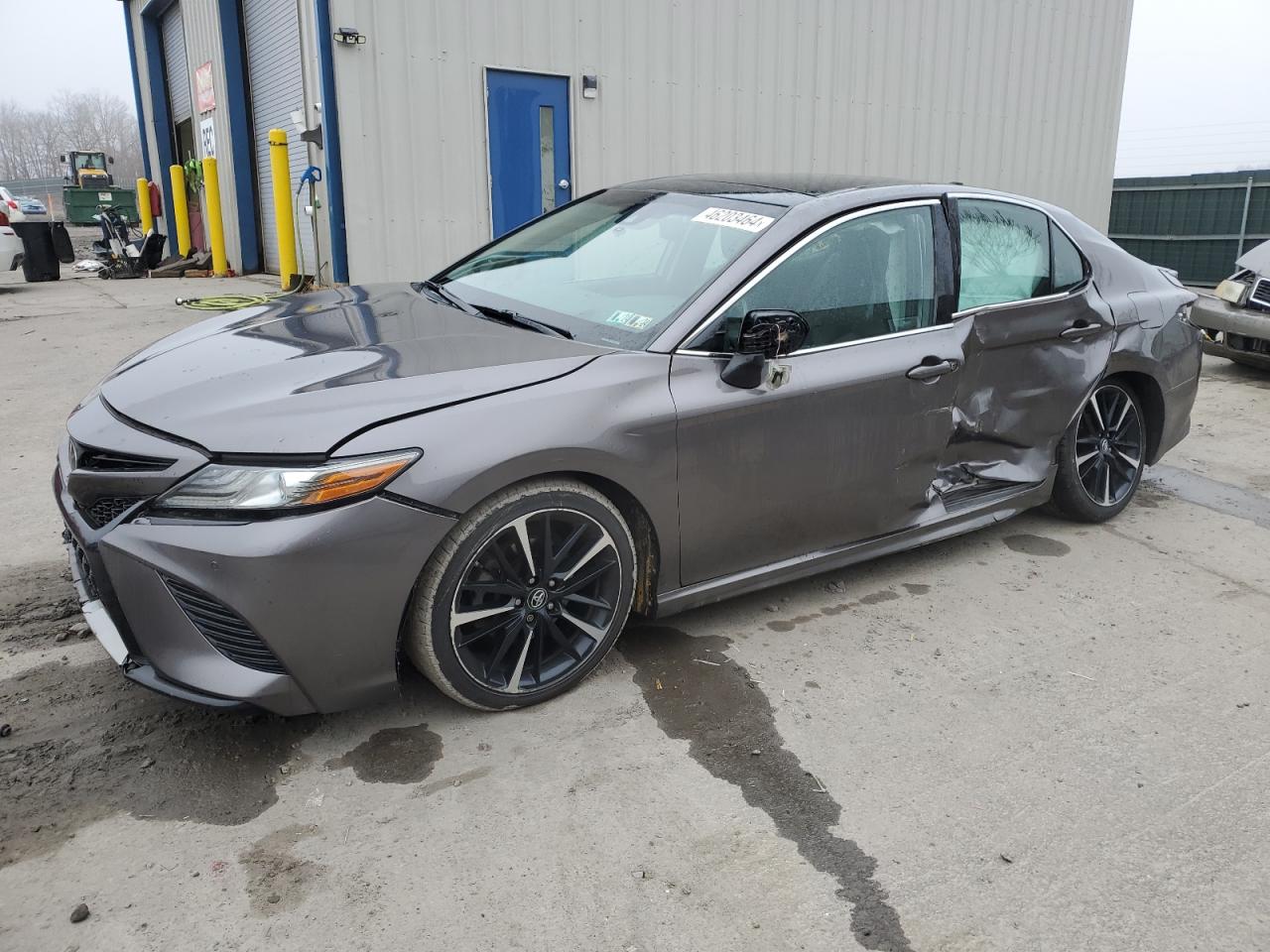 TOYOTA CAMRY 2018 4t1bz1hk9ju500920