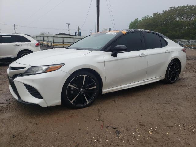 TOYOTA CAMRY 2018 4t1bz1hkxju006632