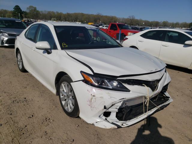 TOYOTA CAMRY LE 2020 4t1c11ak0lu357428