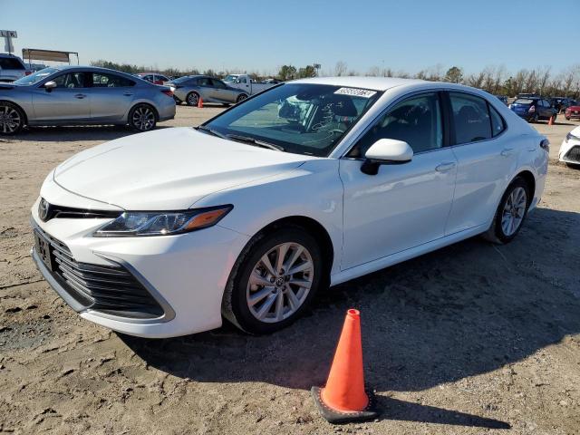 TOYOTA CAMRY LE 2021 4t1c11ak0mu592610