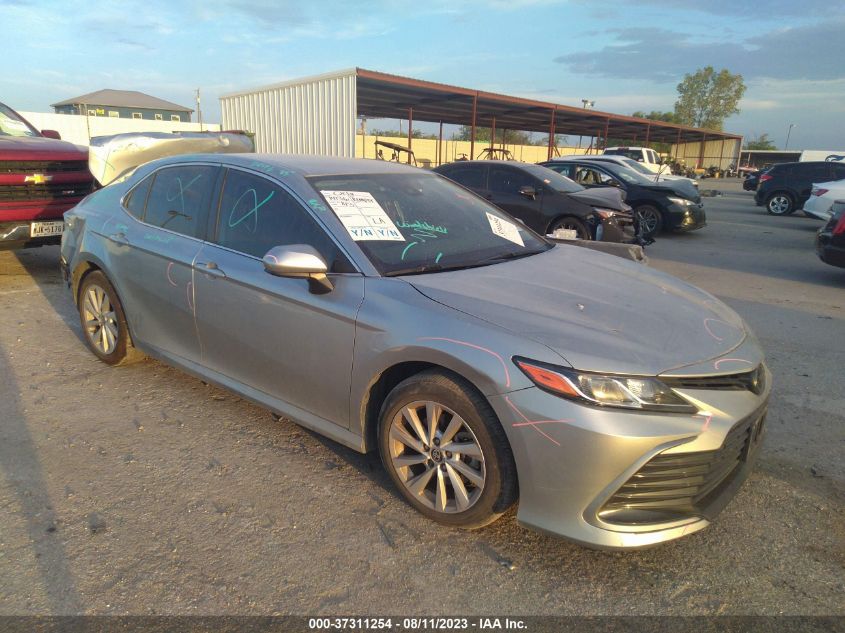 TOYOTA CAMRY 2021 4t1c11ak0mu615402