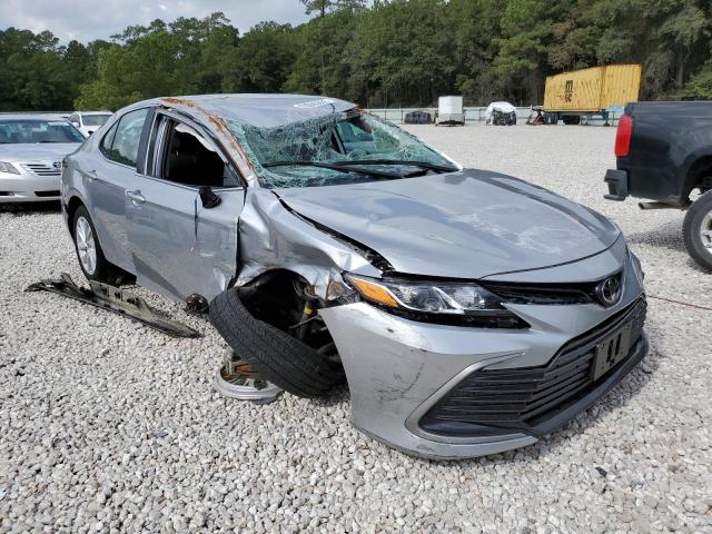 TOYOTA CAMRY LE 2022 4t1c11ak0nu621315