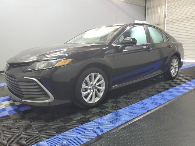 TOYOTA CAMRY LE 2022 4t1c11ak0nu662673