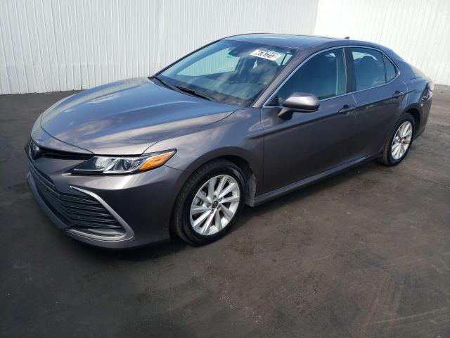 TOYOTA CAMRY LE 2022 4t1c11ak0nu665816