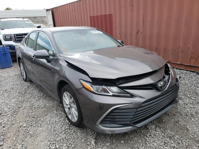 TOYOTA CAMRY LE 2022 4t1c11ak0nu679537