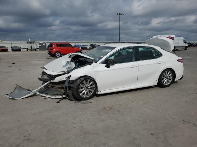 TOYOTA CAMRY LE 2020 4t1c11ak1lu357065