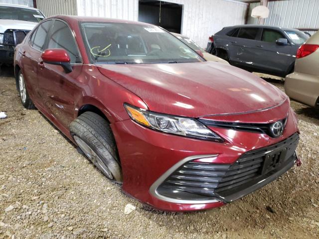 TOYOTA CAMRY LE 2021 4t1c11ak1mu572561