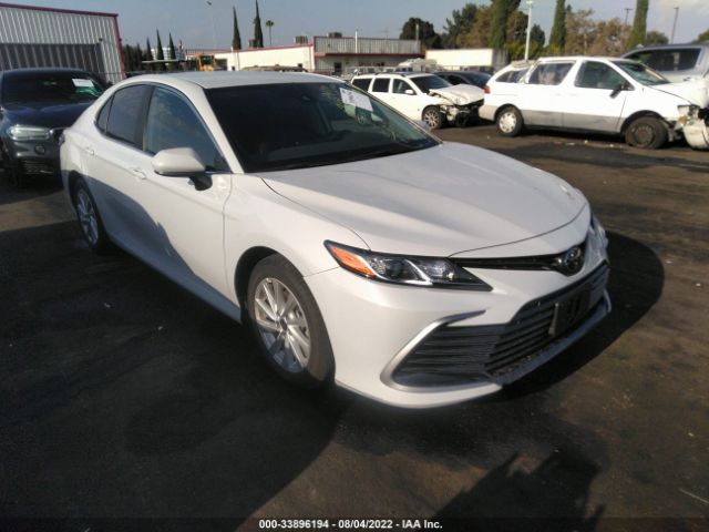 TOYOTA CAMRY 2022 4t1c11ak1nu015182