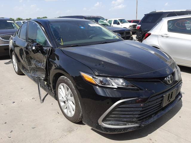 TOYOTA CAMRY LE 2021 4t1c11ak2mu541111