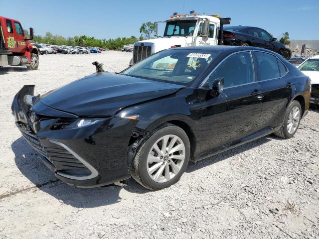 TOYOTA CAMRY LE 2022 4t1c11ak2nu642425