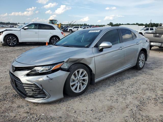 TOYOTA CAMRY LE 2022 4t1c11ak2nu653621