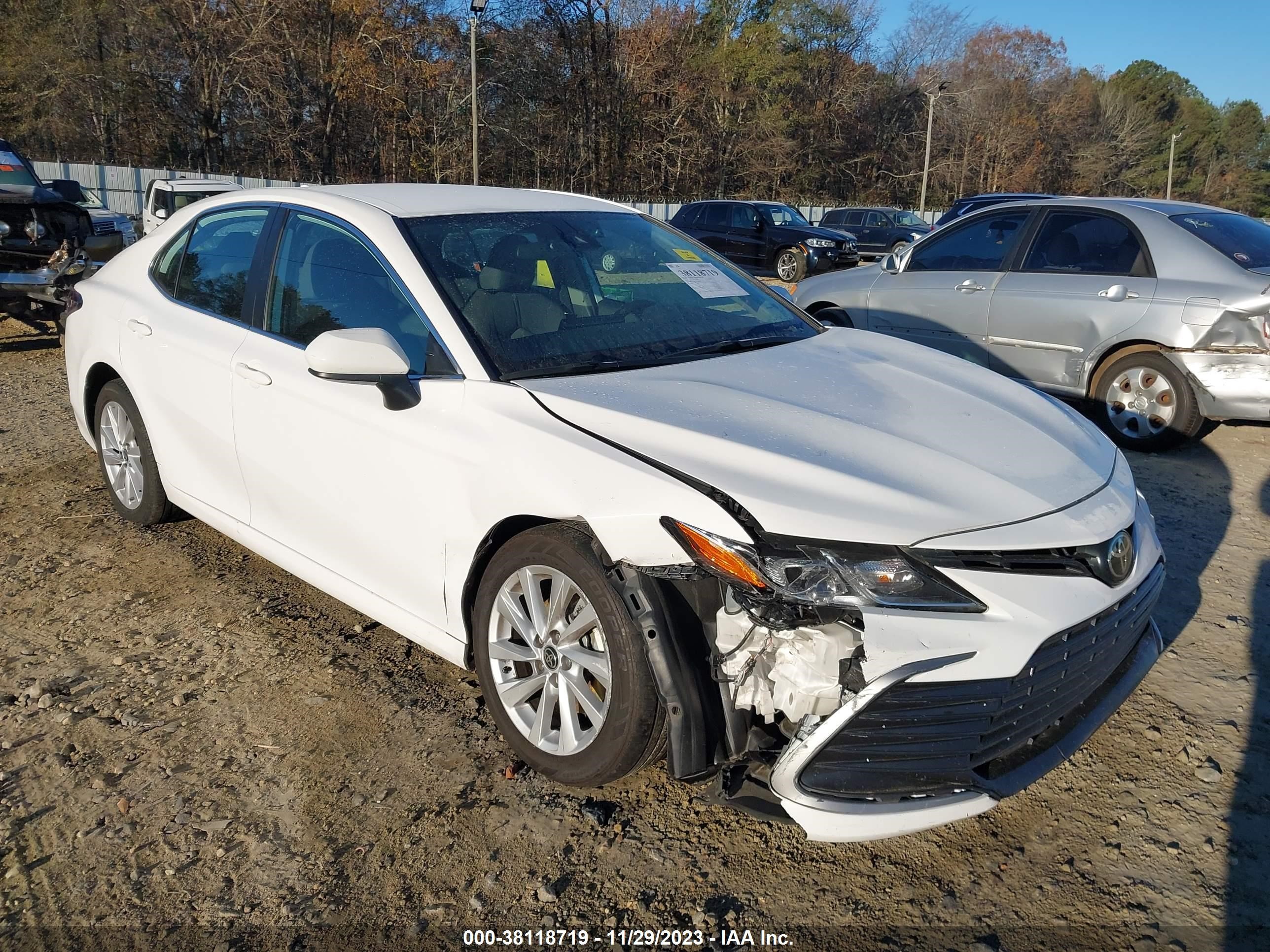 TOYOTA CAMRY 2022 4t1c11ak2nu658348