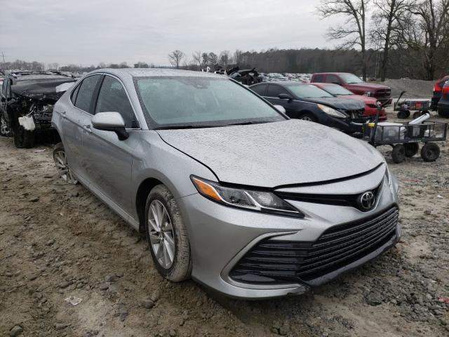 TOYOTA CAMRY LE 2021 4t1c11ak3mu537391