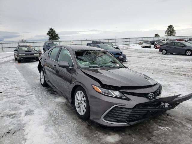 TOYOTA CAMRY LE 2021 4t1c11ak3mu593542