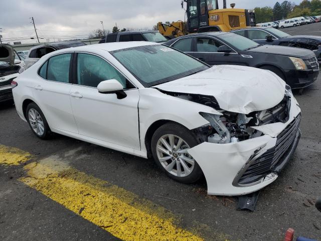 TOYOTA CAMRY LE 2022 4t1c11ak3nu030721