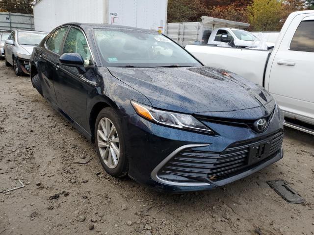 TOYOTA CAMRY LE 2021 4t1c11ak4mu545449