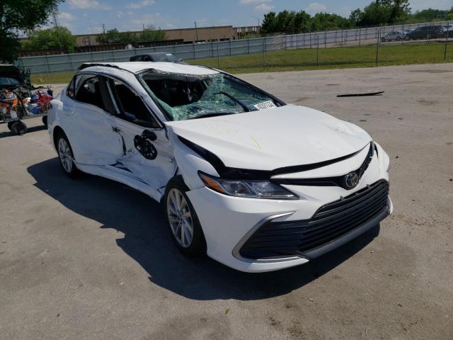 TOYOTA CAMRY LE 2021 4t1c11ak4mu552725