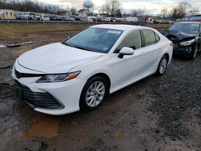 TOYOTA CAMRY LE 2022 4t1c11ak4nu653099