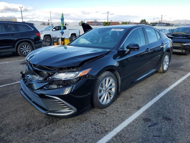 TOYOTA CAMRY LE 2022 4t1c11ak4nu673658