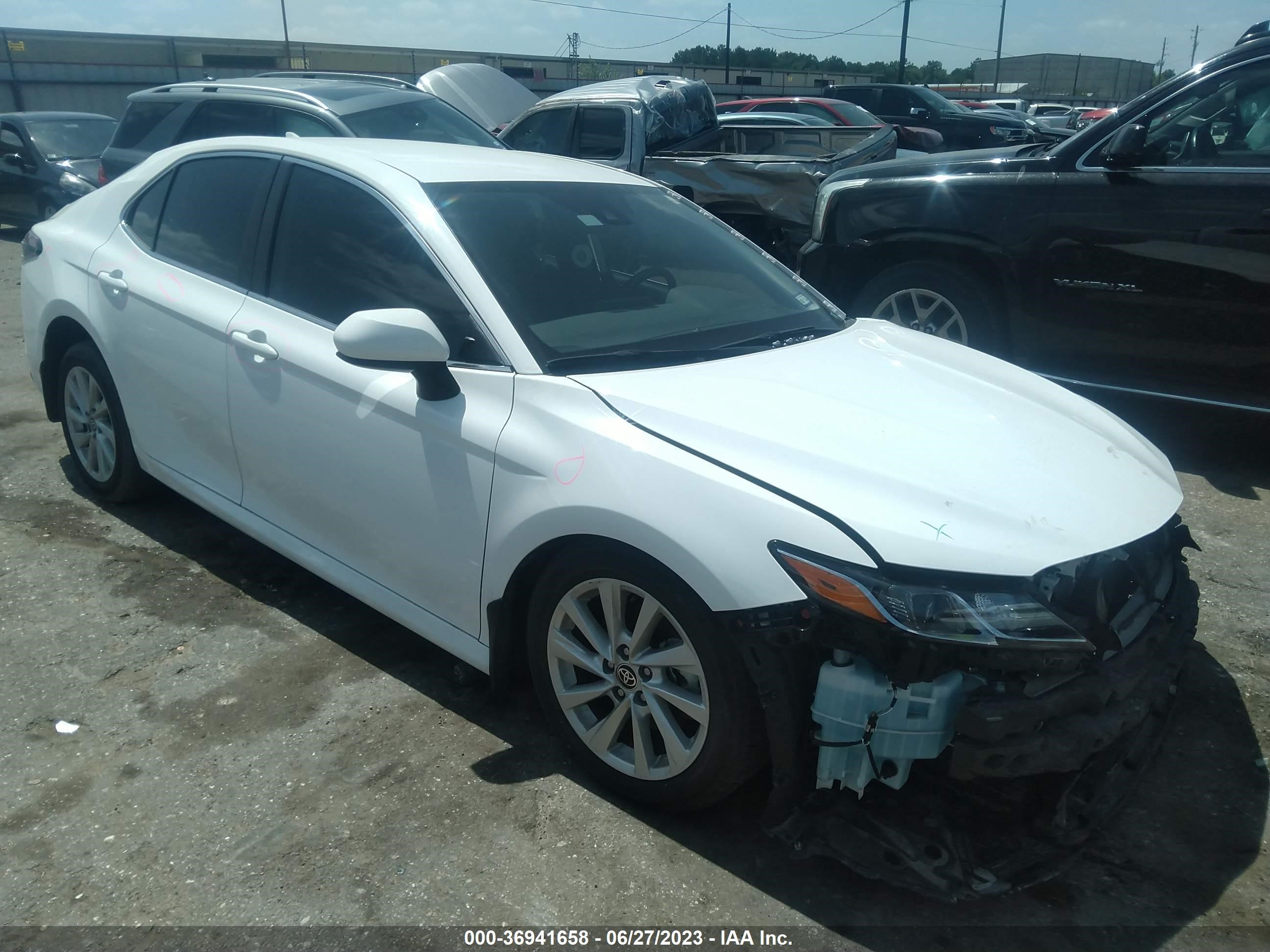 TOYOTA CAMRY 2022 4t1c11ak4nu698172