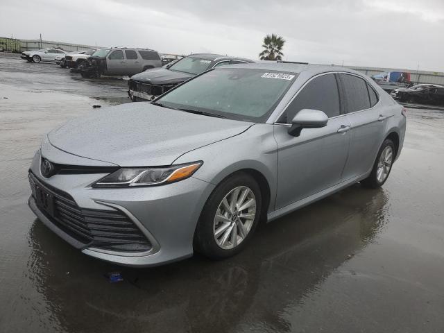 TOYOTA CAMRY 2024 4t1c11ak4ru840607