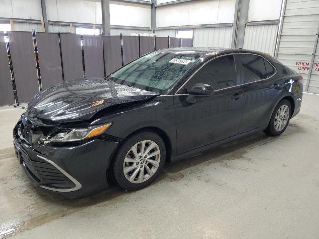 TOYOTA CAMRY LE 2021 4t1c11ak5mu455632