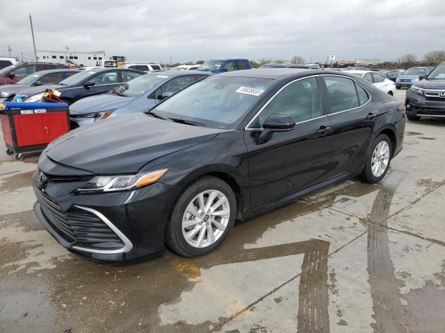 TOYOTA CAMRY LE 2022 4t1c11ak5nu010695