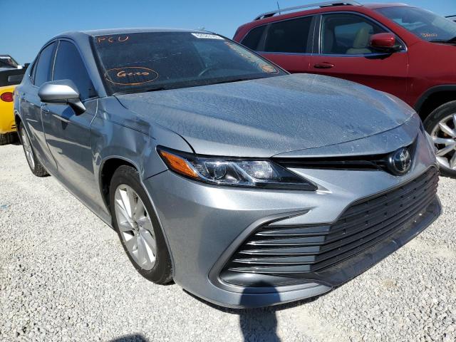 TOYOTA CAMRY LE 2022 4t1c11ak5nu064448