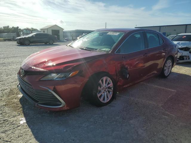 TOYOTA CAMRY LE 2022 4t1c11ak5nu624937