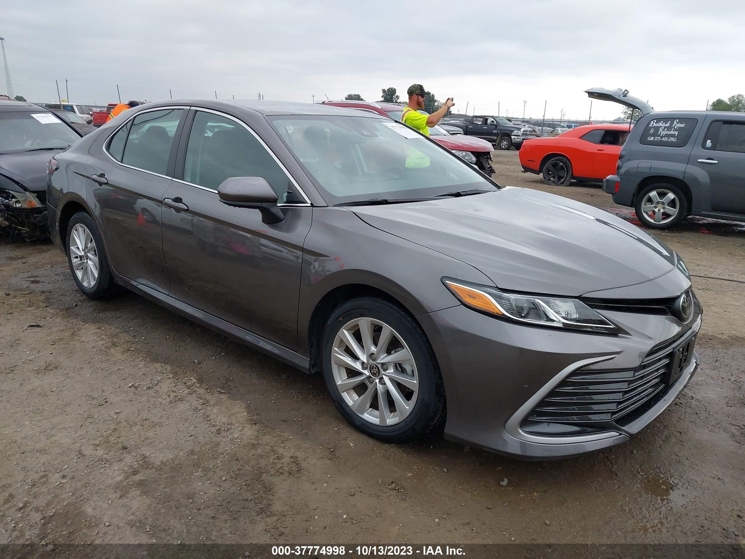 TOYOTA CAMRY 2021 4t1c11ak6mu552869