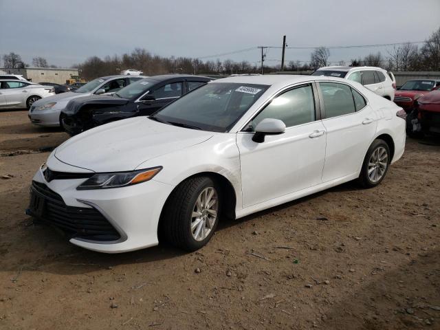 TOYOTA CAMRY LE 2021 4t1c11ak6mu562804