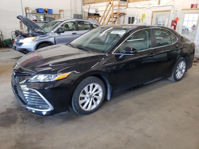 TOYOTA CAMRY LE 2021 4t1c11ak6mu612097