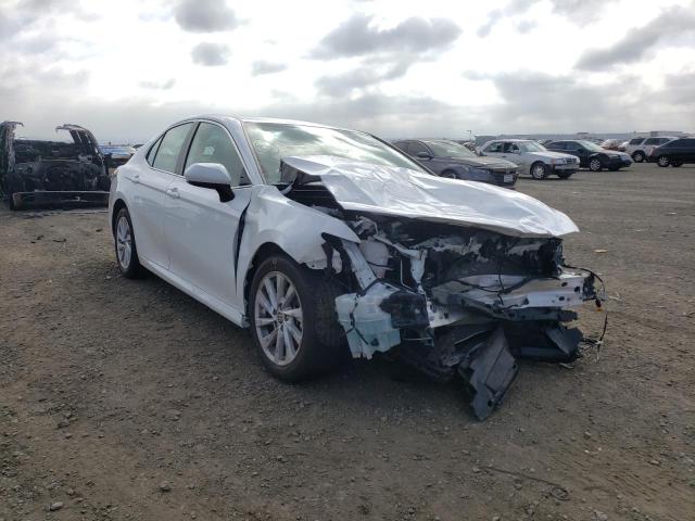 TOYOTA CAMRY LE 2021 4t1c11ak6mu612925