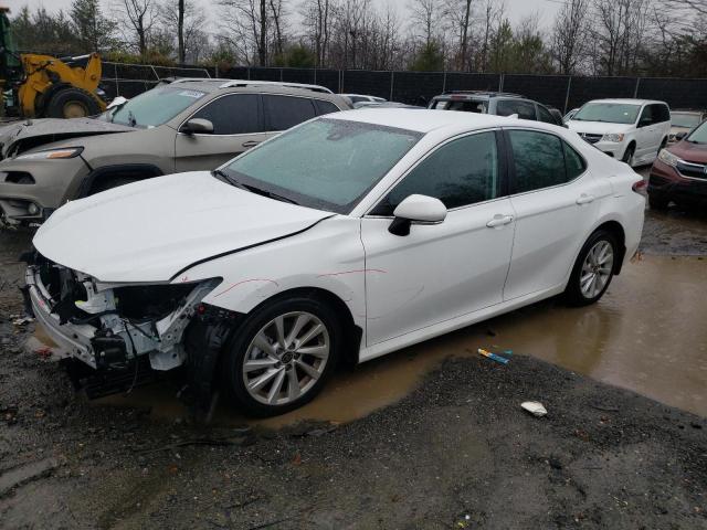 TOYOTA CAMRY LE 2022 4t1c11ak6nu668672