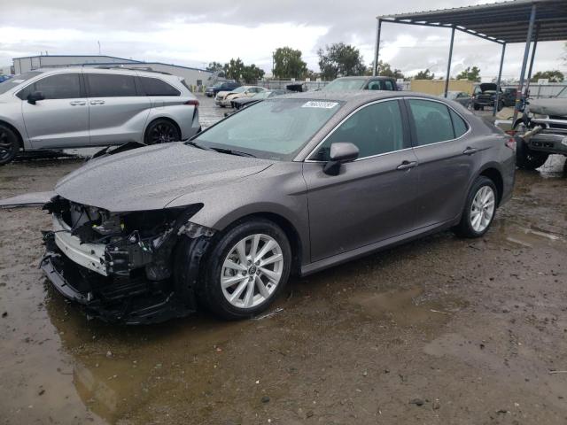 TOYOTA CAMRY LE 2022 4t1c11ak6nu676111