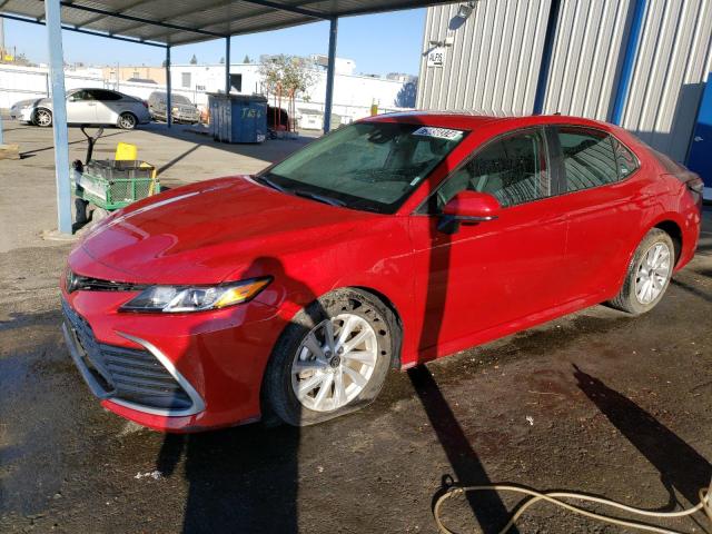 TOYOTA CAMRY LE 2024 4t1c11ak6ru221460