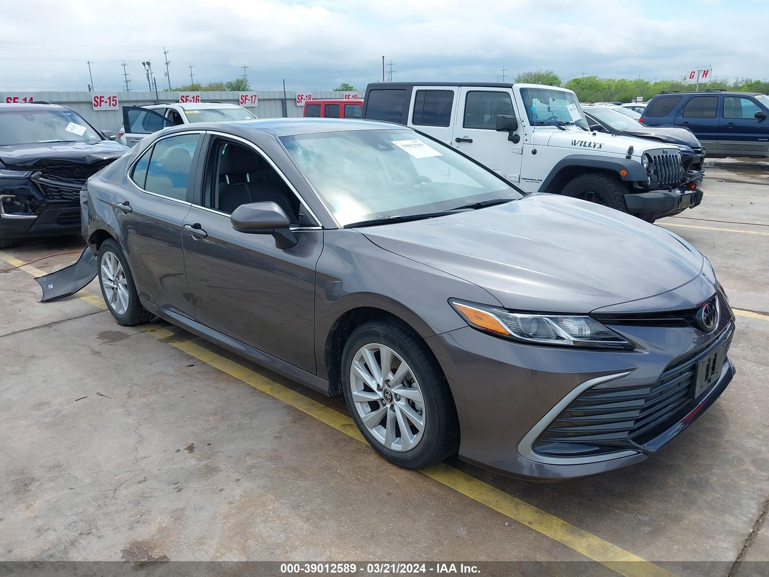 TOYOTA CAMRY 2022 4t1c11ak7nu003196