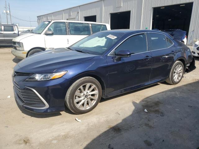 TOYOTA CAMRY LE 2022 4t1c11ak7nu052818