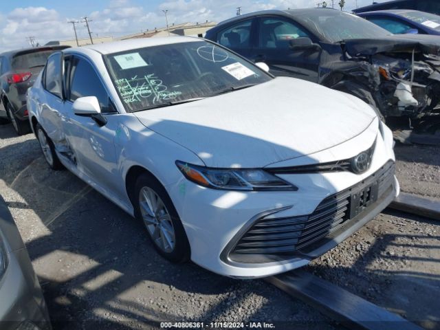 TOYOTA CAMRY 2022 4t1c11ak7nu697131