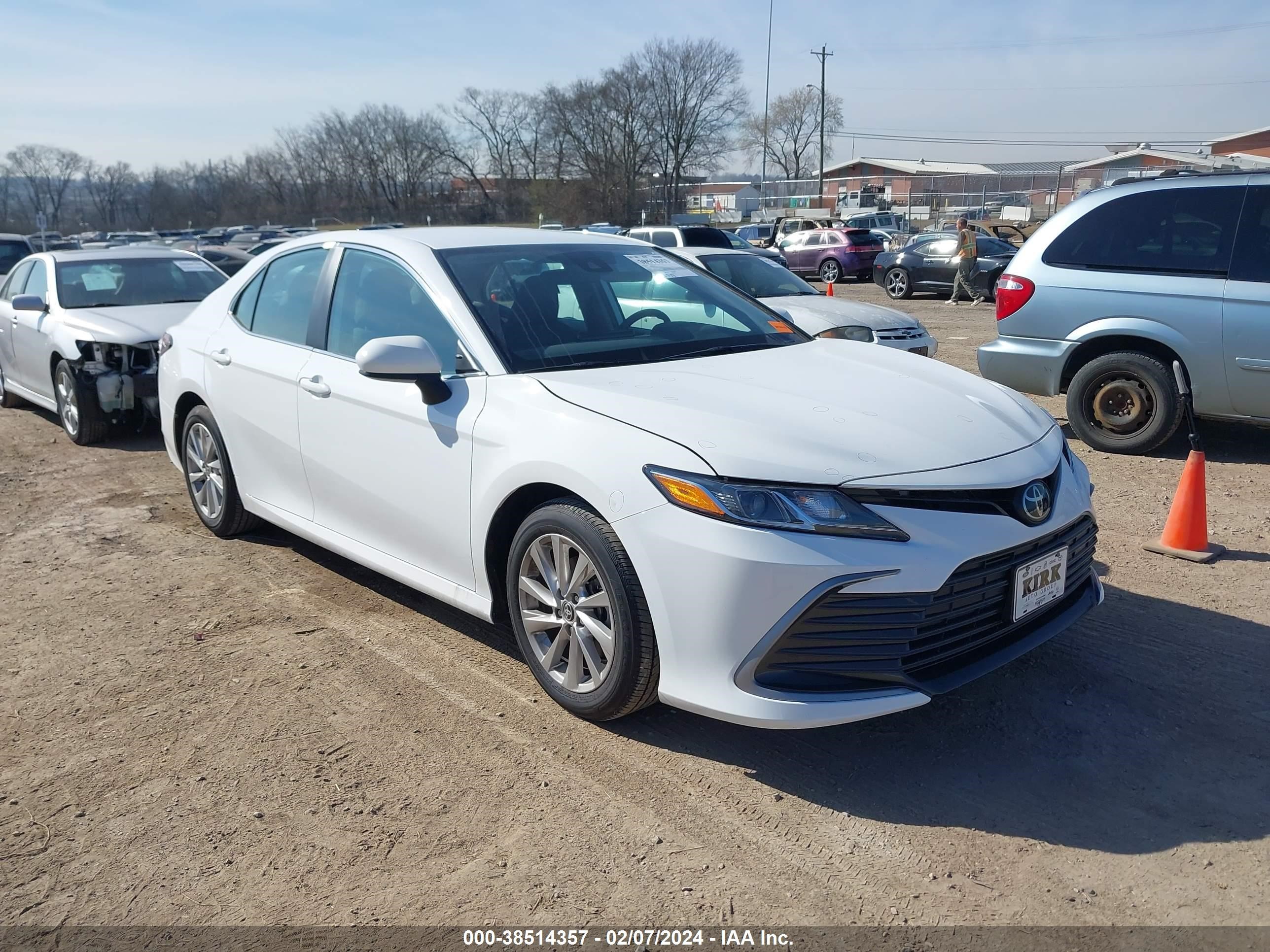 TOYOTA CAMRY 2023 4t1c11ak7pu743589