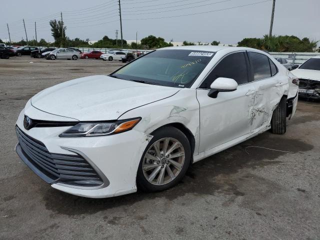 TOYOTA CAMRY LE 2023 4t1c11ak8pu155135