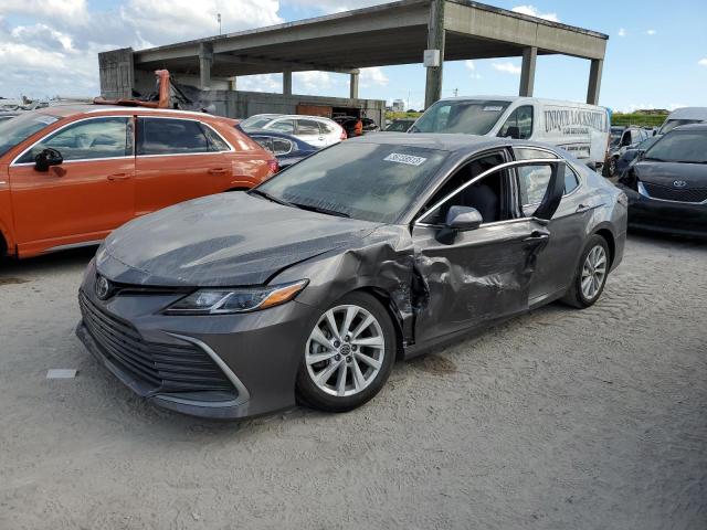 TOYOTA CAMRY LE 2022 4t1c11ak9nu684087