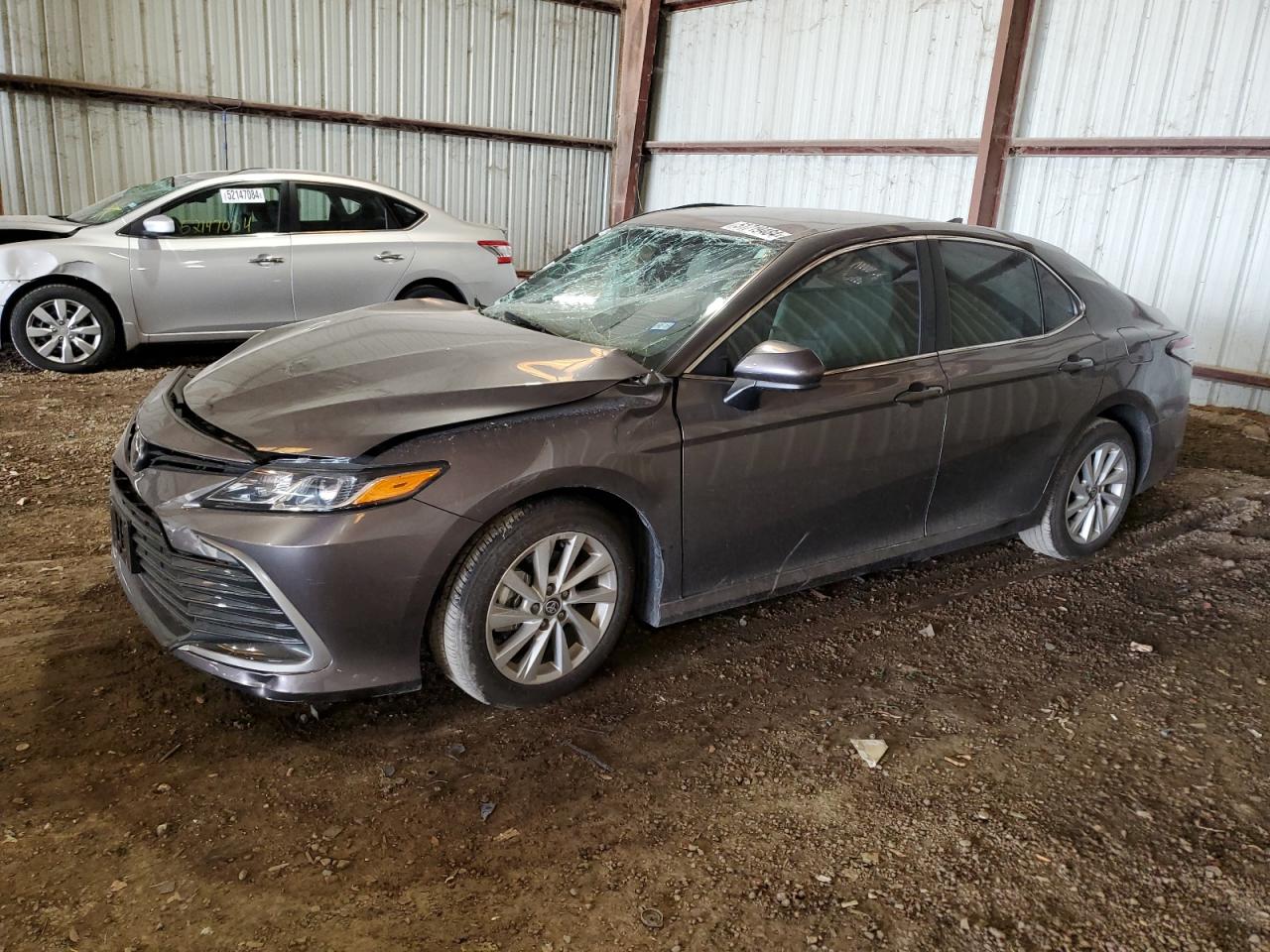 TOYOTA CAMRY 2024 4t1c11ak9ru847911