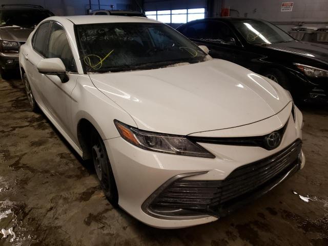 TOYOTA CAMRY LE 2021 4t1c11akxmu420388