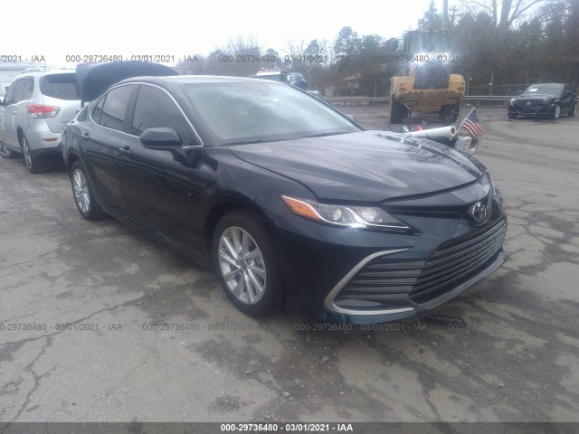 TOYOTA CAMRY 2021 4t1c11akxmu550784