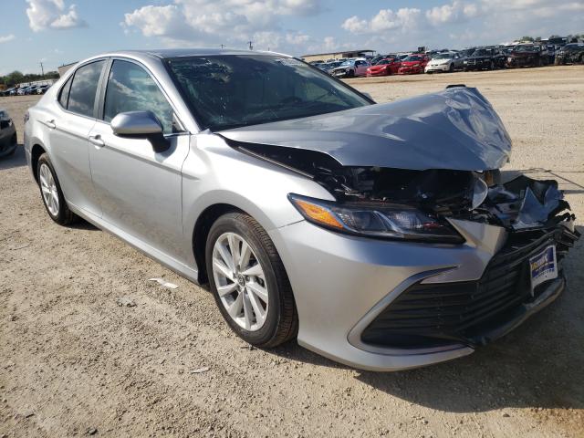 TOYOTA CAMRY LE 2021 4t1c11akxmu587091