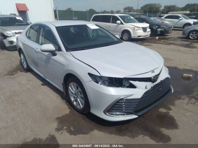 TOYOTA CAMRY 2022 4t1c11akxnu032353