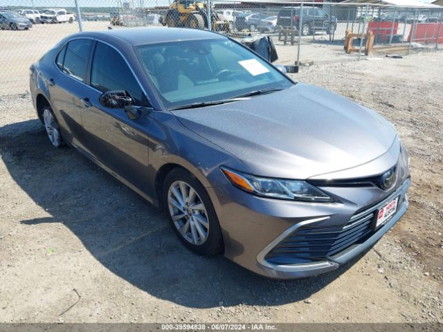 TOYOTA CAMRY LE 2022 4t1c11akxnu641300