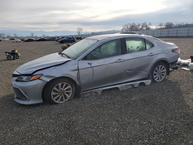 TOYOTA CAMRY LE 2022 4t1c11akxnu682154