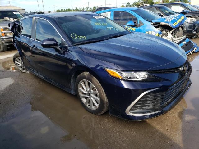 TOYOTA CAMRY LE 2022 4t1c11akxnu690660